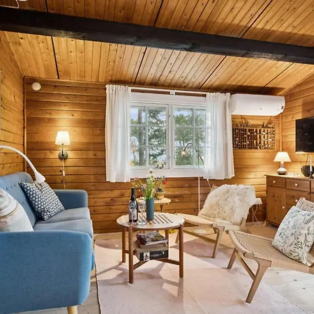 Cozy Near On A Nature Plot Mollehuset Ebeltoft